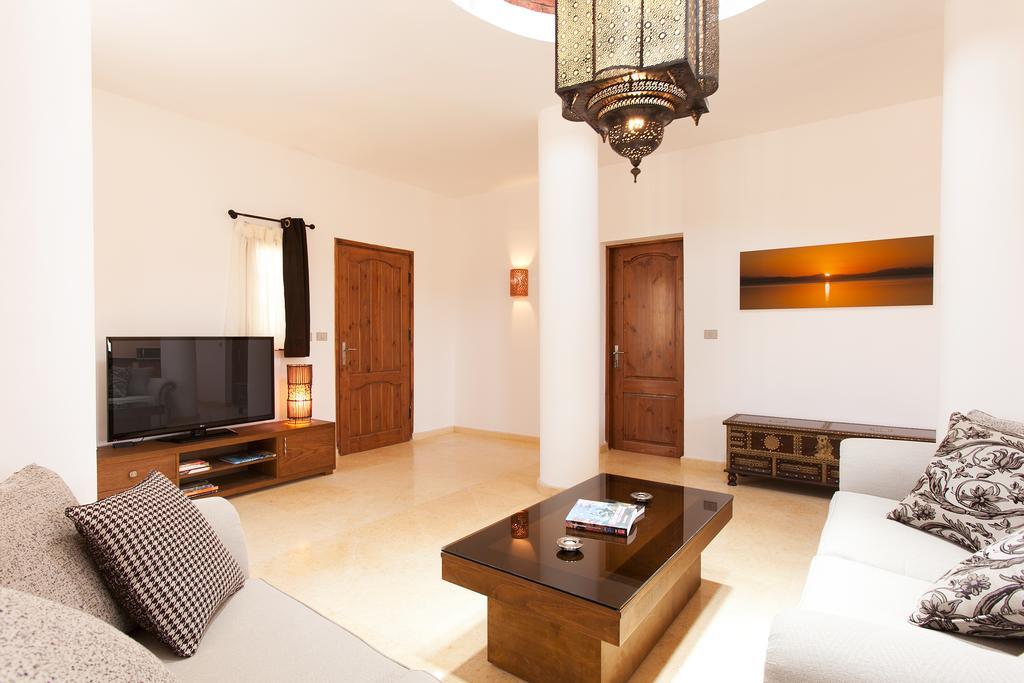 Red Rock Apartments Dahab Habitación foto